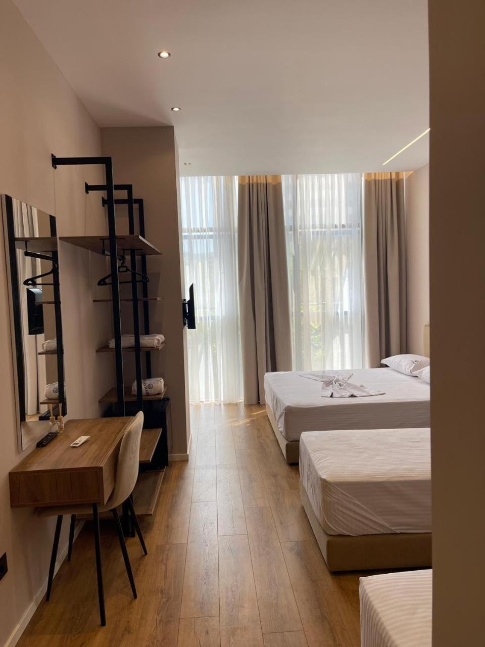Dia Mare Deluxe Aparthotel Vlorë Exterior foto